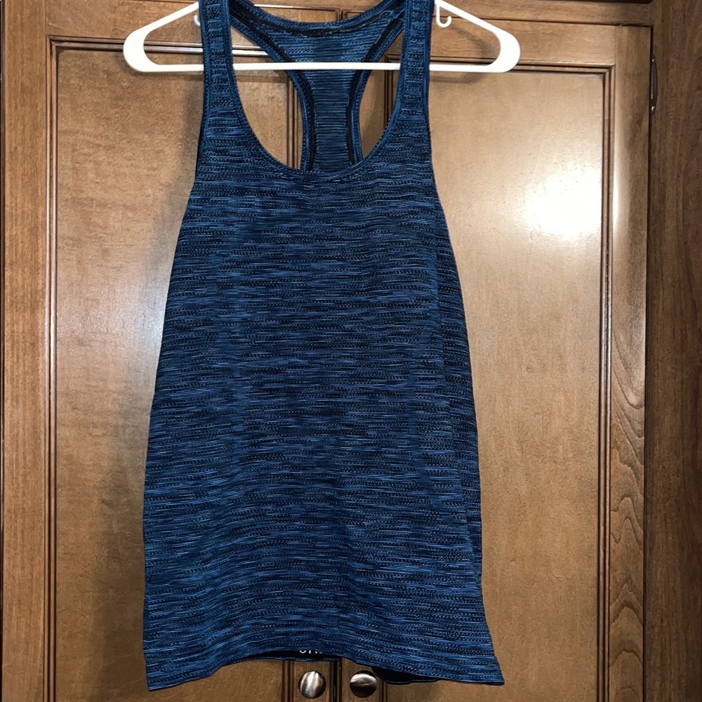 LuluLemon Crush the Distance Tank 12